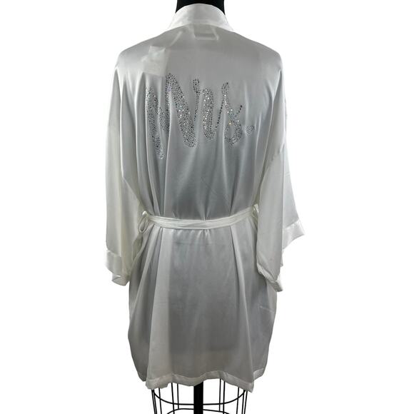 Victoria's Secret "MRS" Bridal White Short Cozy Robe Belted Open Front OS NEW - Picture 1 of 11